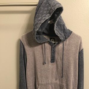 Men’s hooded sweatshirt pullover
